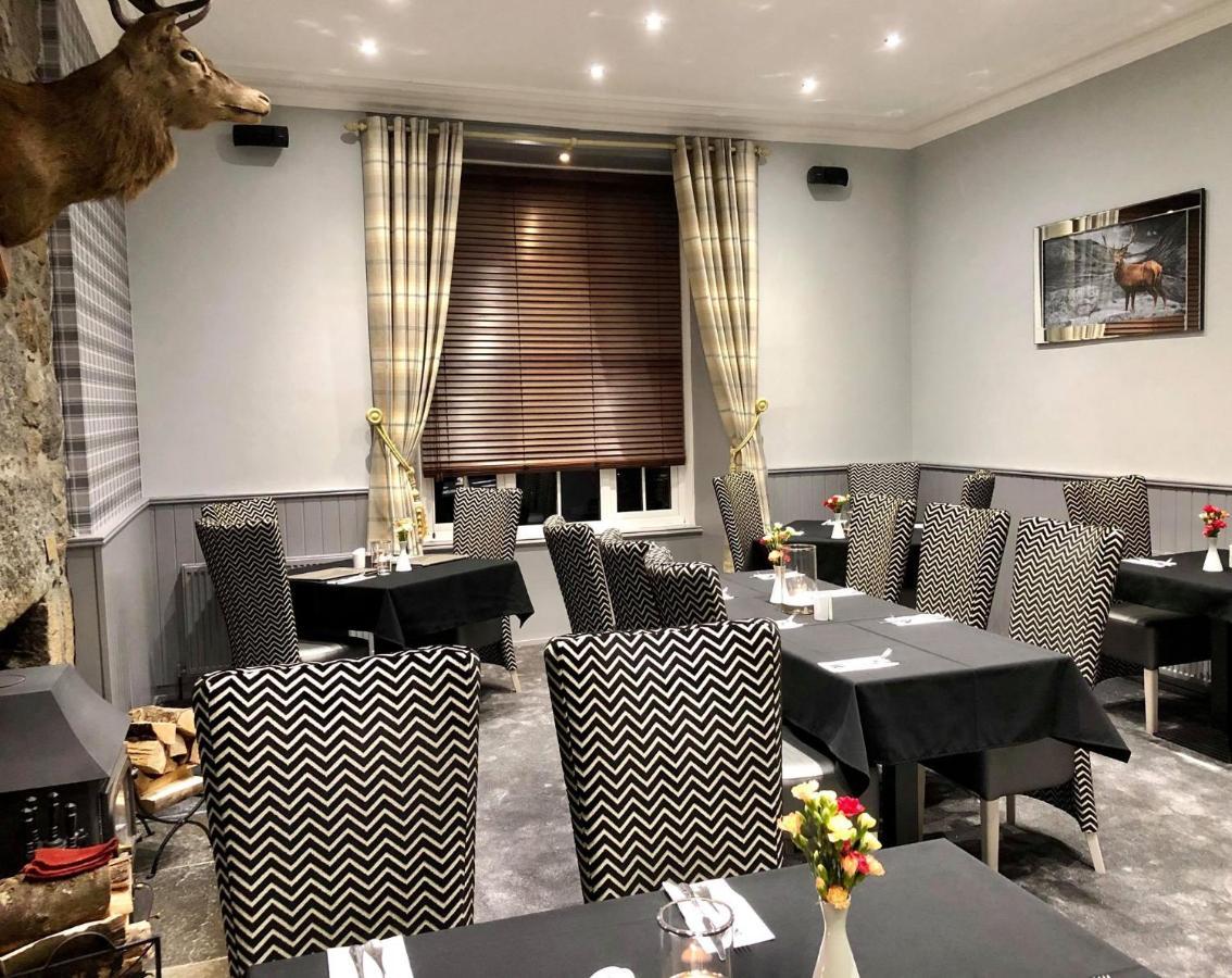 Haughton Arms Hotel Alford  Bagian luar foto